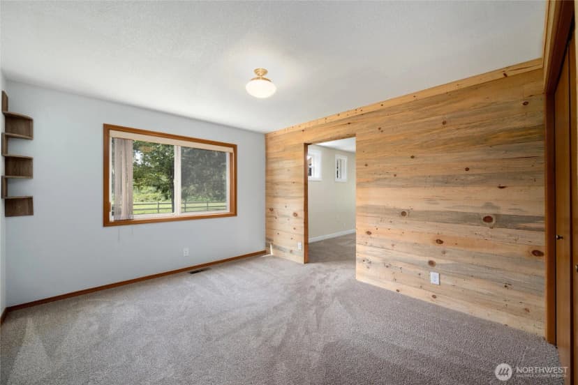 Property photo for 4355 Jones Rd, Sumas photo 26