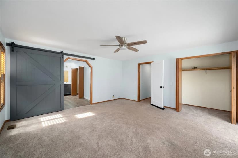 Property photo for 4355 Jones Rd, Sumas photo 29