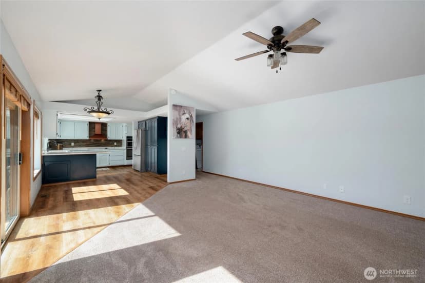 Property photo for 4355 Jones Rd, Sumas photo 19