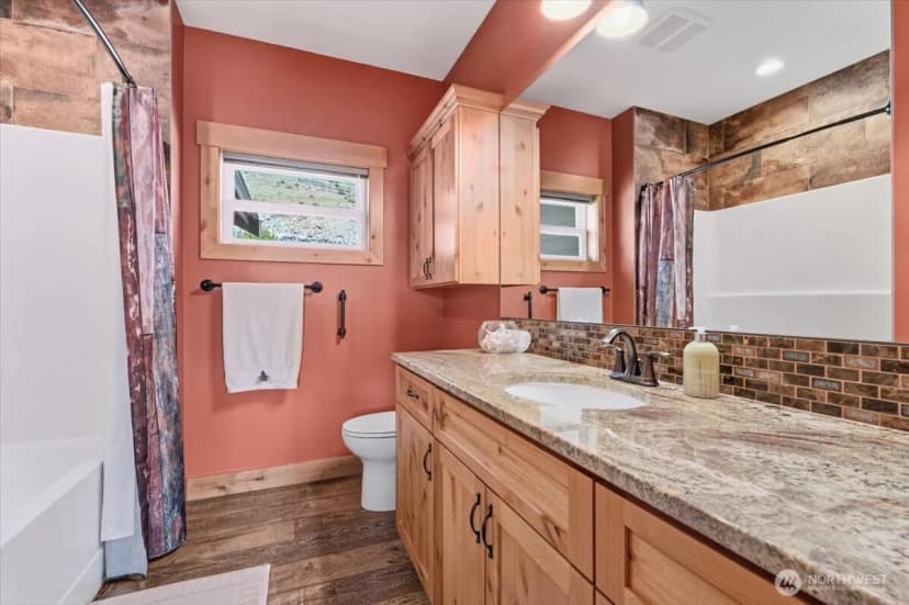 Property photo for 525 Columbia View Road, Chelan photo 23