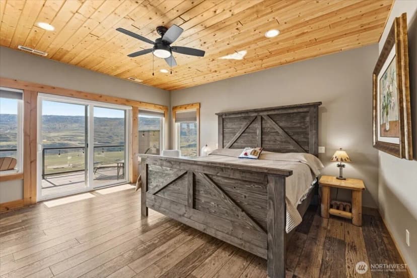 Property photo for 525 Columbia View Road, Chelan photo 19