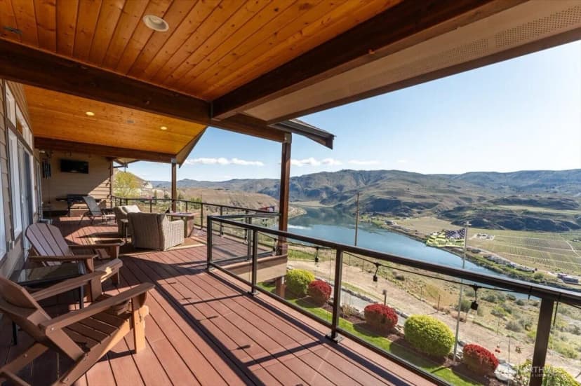 Property photo for 525 Columbia View Road, Chelan photo 17