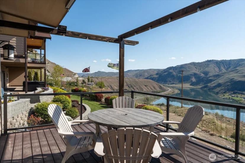 Property photo for 525 Columbia View Road, Chelan photo 34