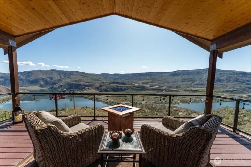 Property photo for 525 Columbia View Road, Chelan photo 15