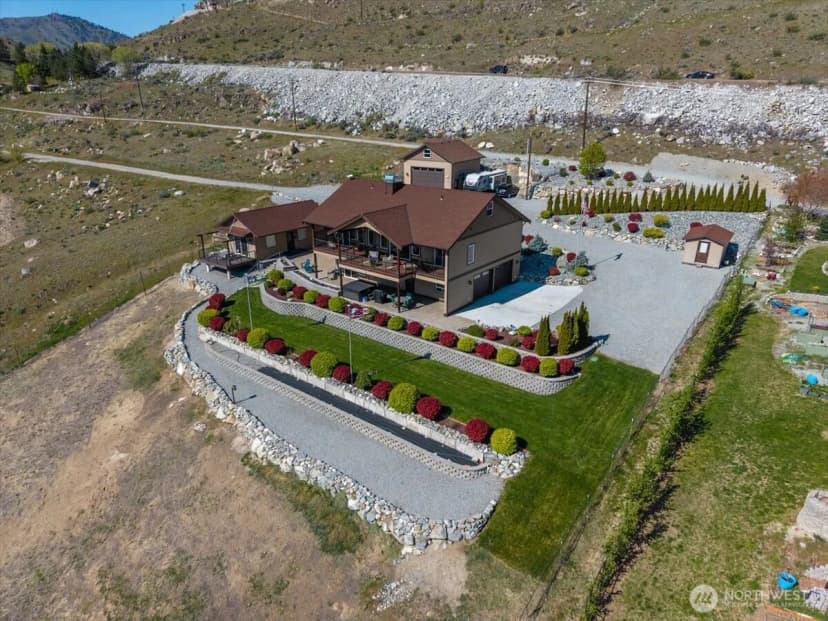 Property photo for 525 Columbia View Road, Chelan photo 6