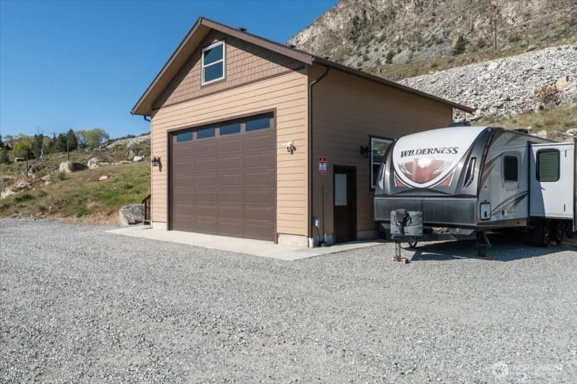 Property photo for 525 Columbia View Road, Chelan photo 36