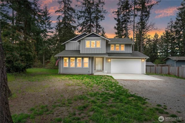 Property photo for 22407 Basin View Court Se, Yelm photo 3