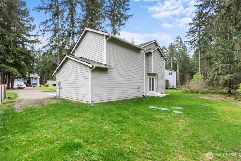 Property photo for 22407 Basin View Court Se, Yelm photo 19