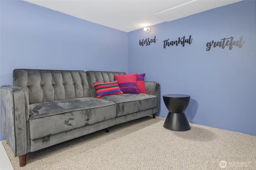 Property photo for 9165 45th Avenue Sw #6, Seattle photo 29