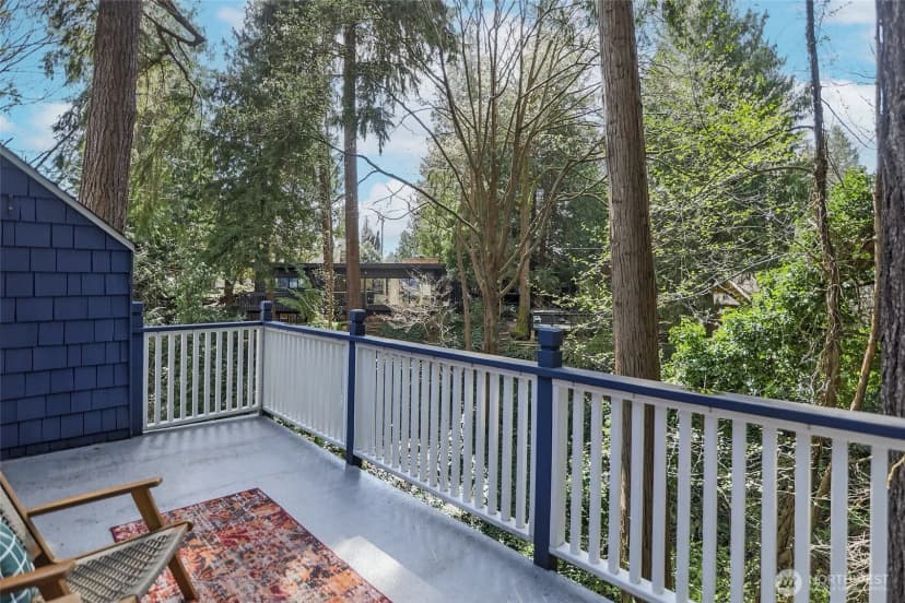 Property photo for 9165 45th Avenue Sw #6, Seattle photo 18