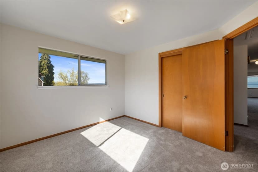 Property photo for 1411 Nisqually Street, Steilacoom photo 17