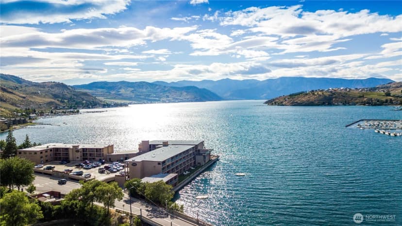 Property photo for 322 W Woodin Avenue #632, Chelan photo 32