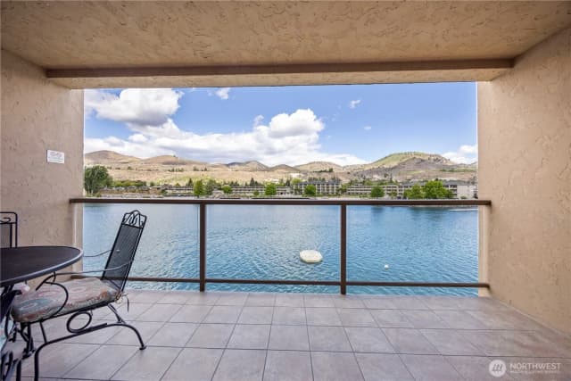 Property photo for 322 W Woodin Avenue #632, Chelan