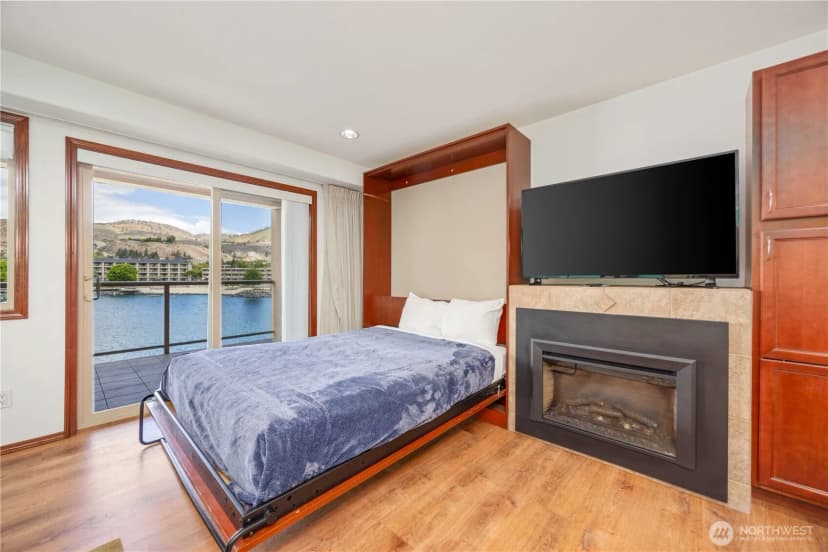Property photo for 322 W Woodin Avenue #632, Chelan photo 17