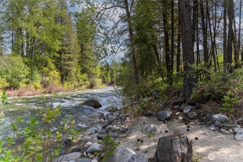 Property photo for 26 Newby Creek Road, Twisp photo 4