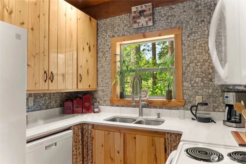 Property photo for 26 Newby Creek Road, Twisp photo 11