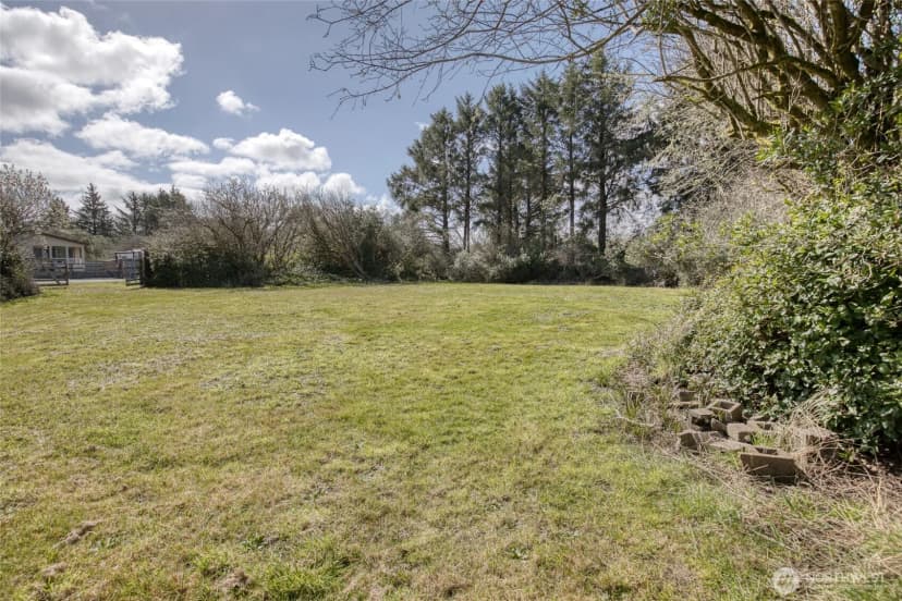 Property photo for 130 Jib Street Nw, Ocean Shores photo 7