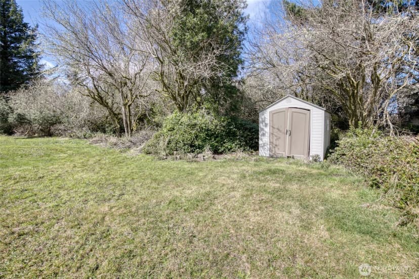 Property photo for 130 Jib Street Nw, Ocean Shores photo 8