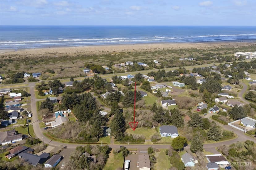 Property photo for 136 Jib Street Nw, Ocean Shores photo 4