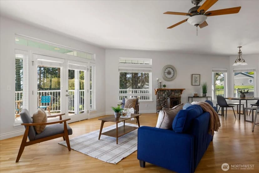 Property photo for 1041 Halsey Drive, Coupeville photo 6