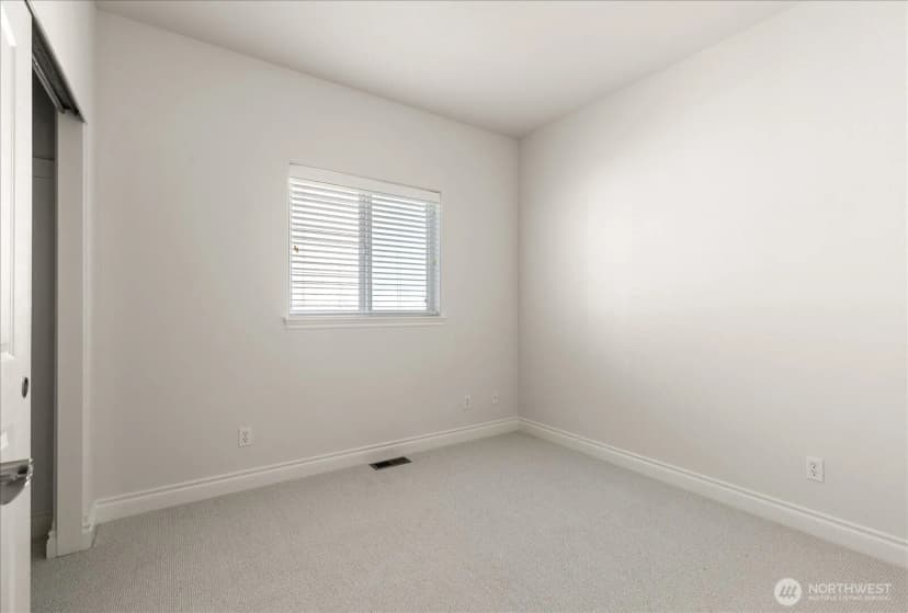 Property photo for 1041 Halsey Drive, Coupeville photo 17