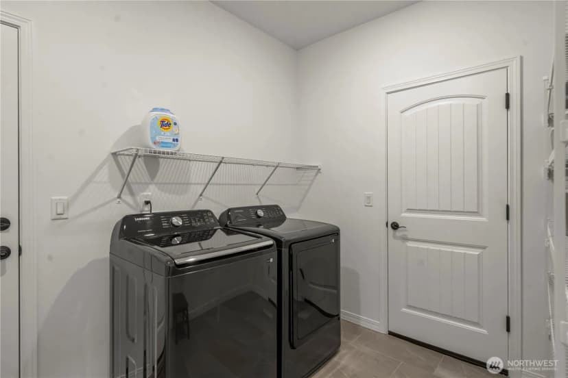 Property photo for 17517 154th Street E, Bonney Lake photo 26