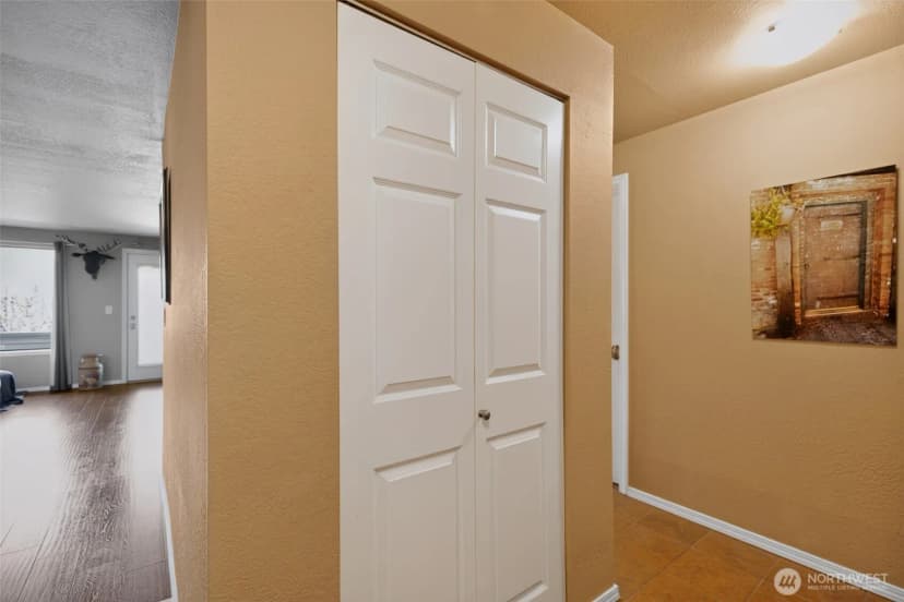 Property photo for 4895 76th Street Sw #d701, Mukilteo photo 33