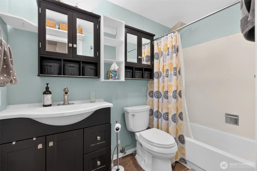 Property photo for 4895 76th Street Sw #d701, Mukilteo photo 24