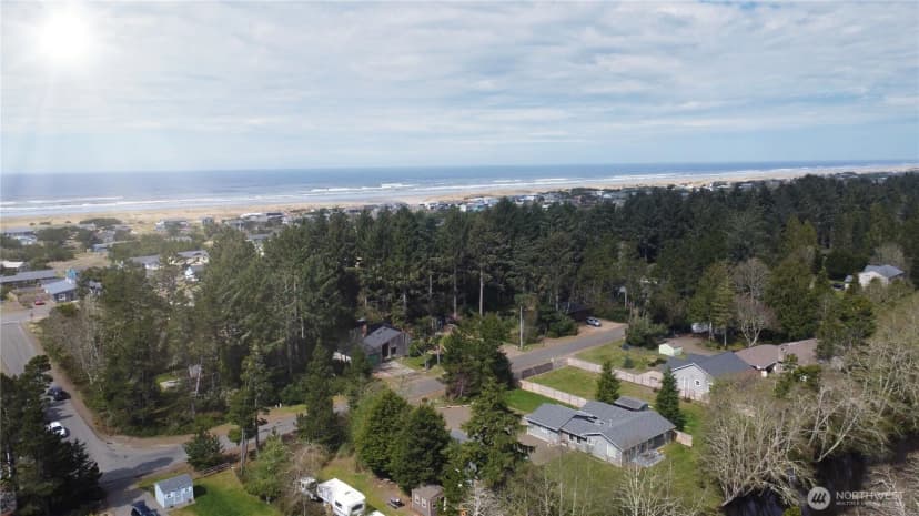 Property photo for 1301 321st, Ocean Park photo 33
