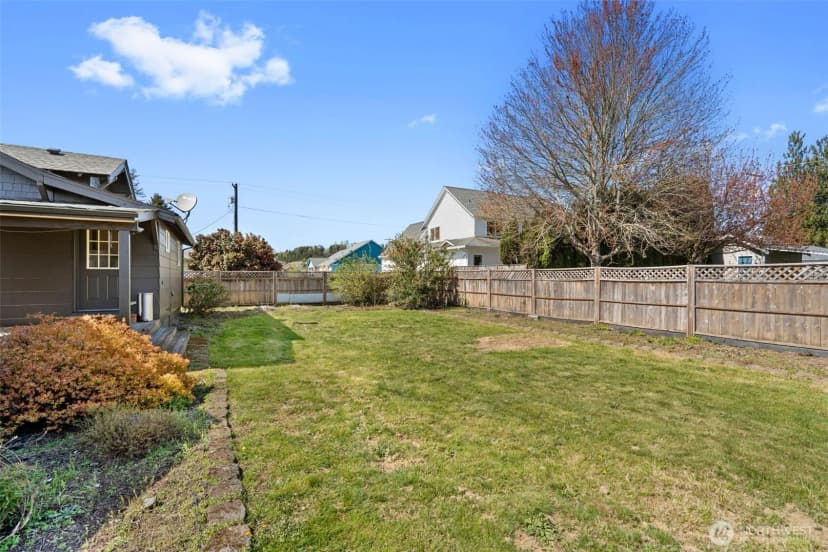Property photo for 430 Maple Street, Toledo photo 24