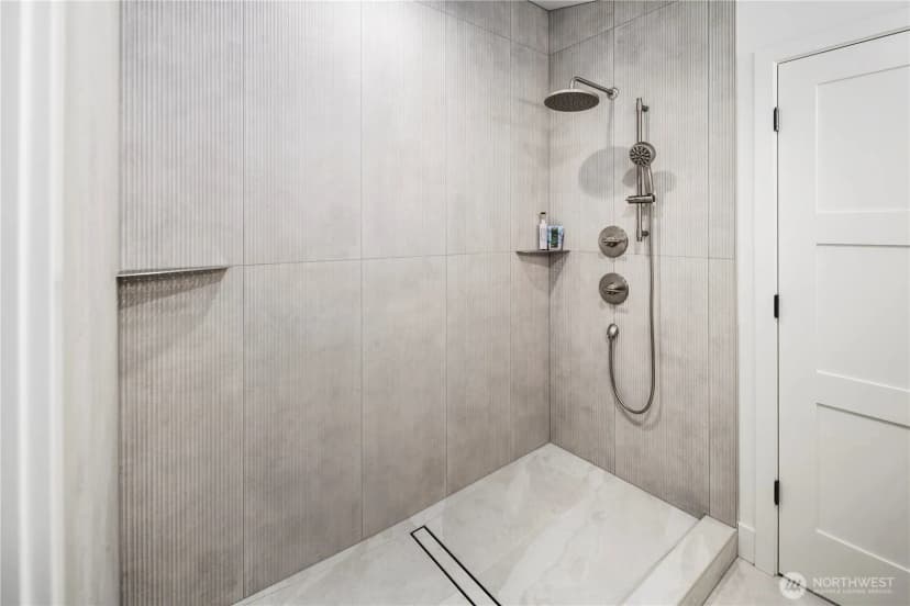 Property photo for 524 Ne 89th Street #b, Seattle photo 24