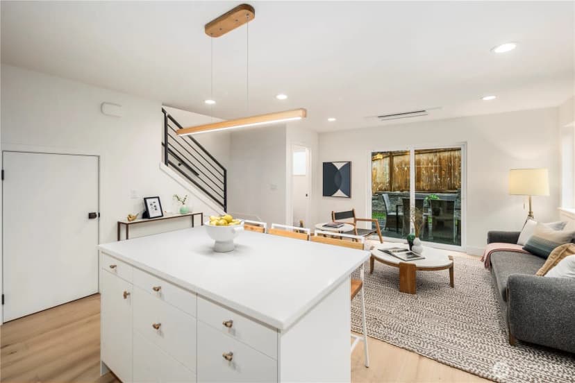 Property photo for 524 Ne 89th Street #b, Seattle photo 11