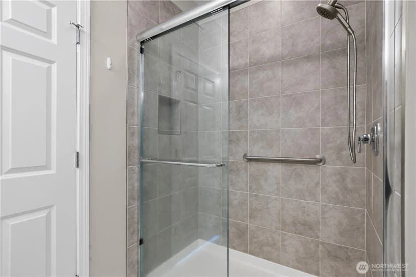 Property photo for 15116 183rd Avenue E, Bonney Lake photo 22