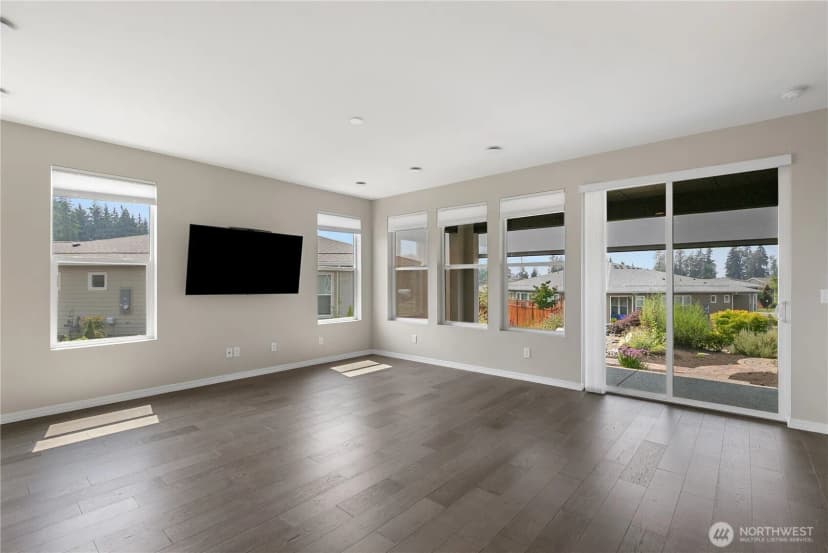 Property photo for 15116 183rd Avenue E, Bonney Lake photo 5