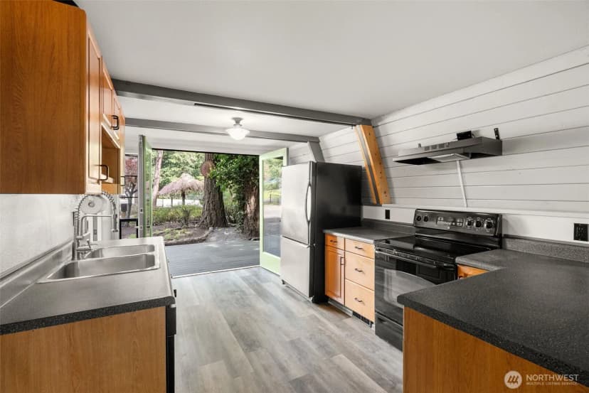 Property photo for 18821 68th Street E, Bonney Lake photo 5