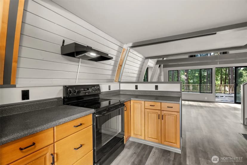 Property photo for 18821 68th Street E, Bonney Lake photo 4