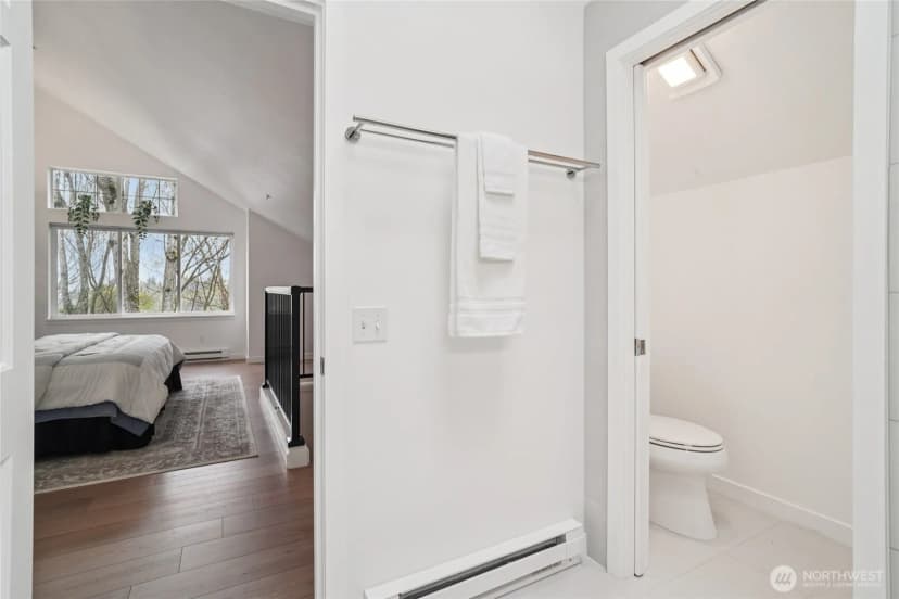 Property photo for 127 25th Avenue E #b, Seattle photo 28