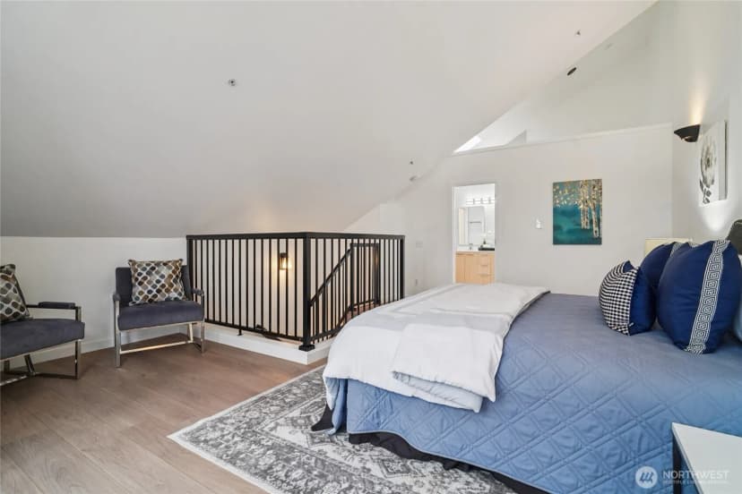 Property photo for 127 25th Avenue E #b, Seattle photo 25
