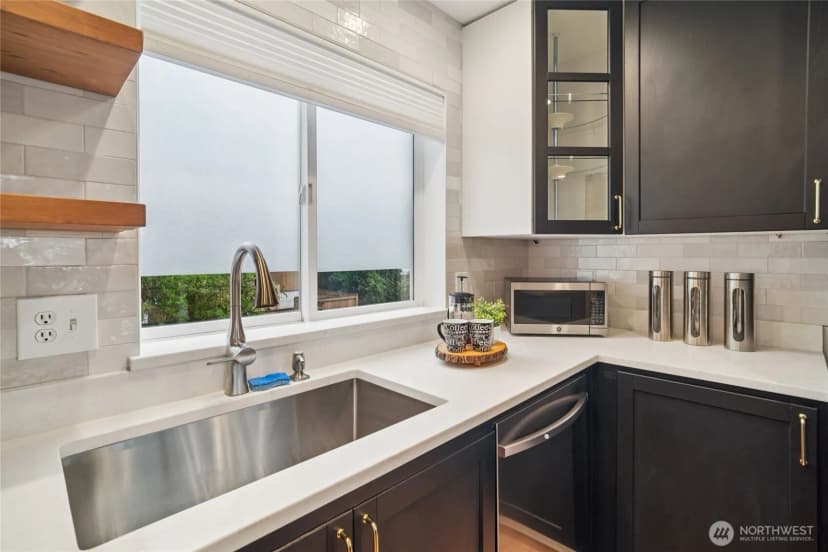 Property photo for 127 25th Avenue E #b, Seattle photo 19