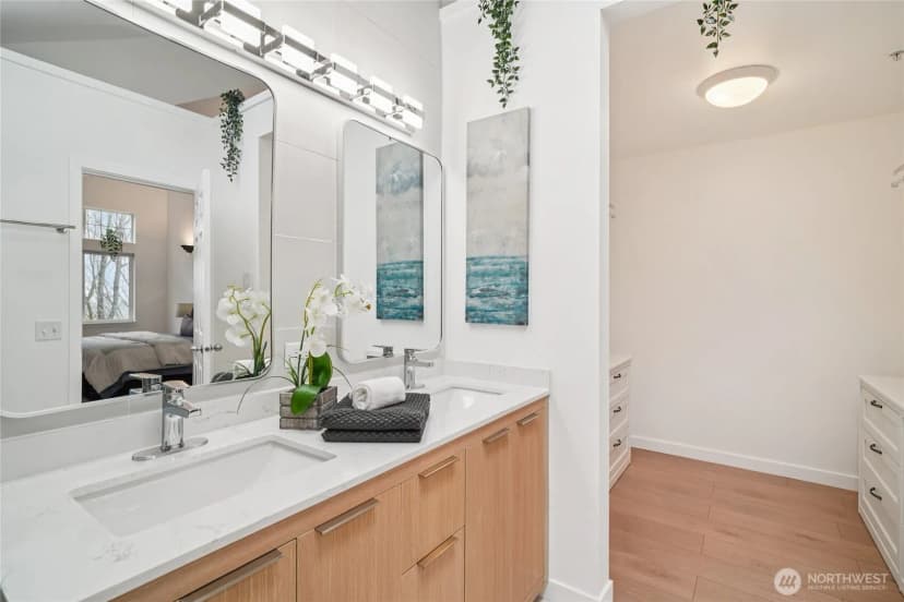 Property photo for 127 25th Avenue E #b, Seattle photo 31