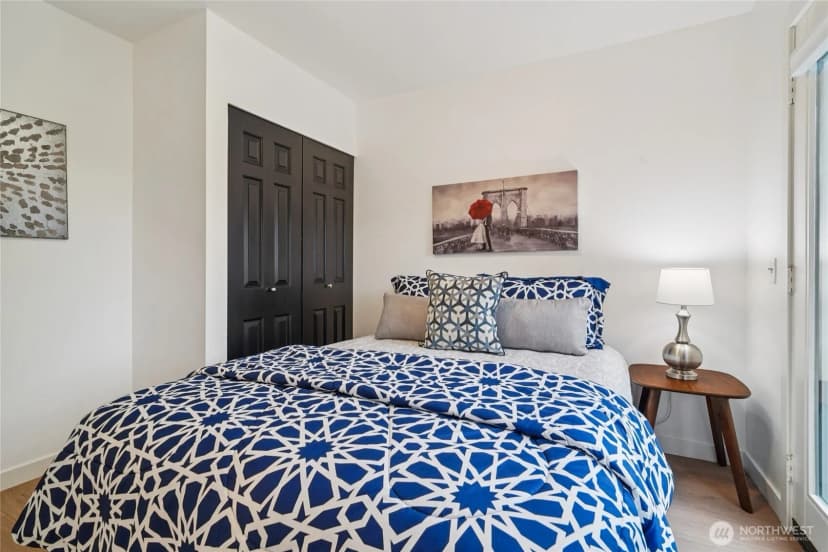 Property photo for 127 25th Avenue E #b, Seattle photo 6
