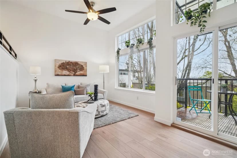 Property photo for 127 25th Avenue E #b, Seattle photo 9