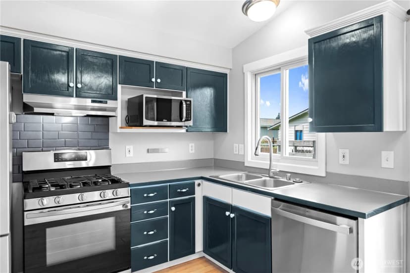 Property photo for 709 Lois Lane, Sultan photo 8