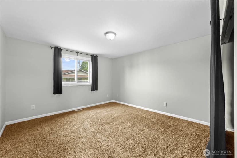 Property photo for 709 Lois Lane, Sultan photo 10