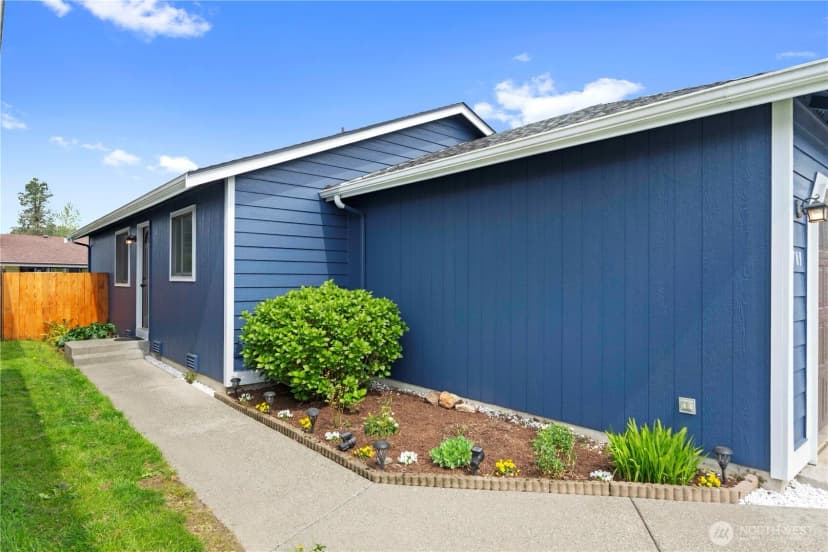Property photo for 709 Lois Lane, Sultan photo 2