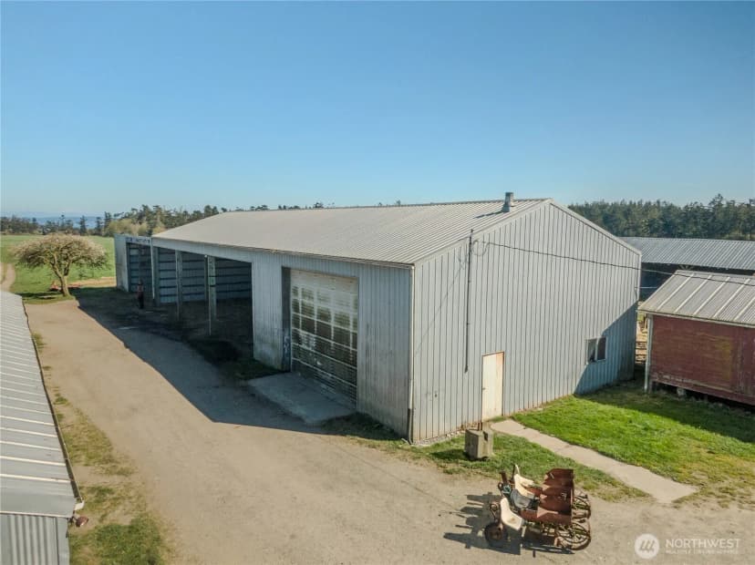 Property photo for 886 West Beach Road, Coupeville photo 27