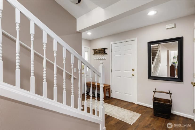 Property photo for 2418 James Place #402, Langley photo 19