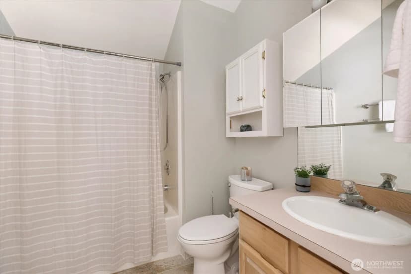 Property photo for 2418 James Place #402, Langley photo 24