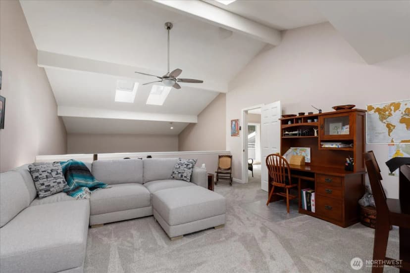 Property photo for 2418 James Place #402, Langley photo 21
