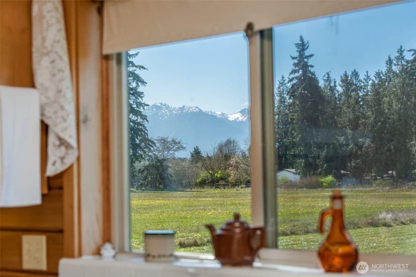Property photo for 1688 Finn Hall Road, Port Angeles photo 24